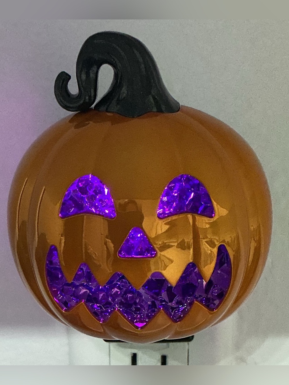 BATH AND BODY WORKS JACK O’ LANTERN NIGHTLIGHT PROJECTOR WALLFLOWER PLUG
